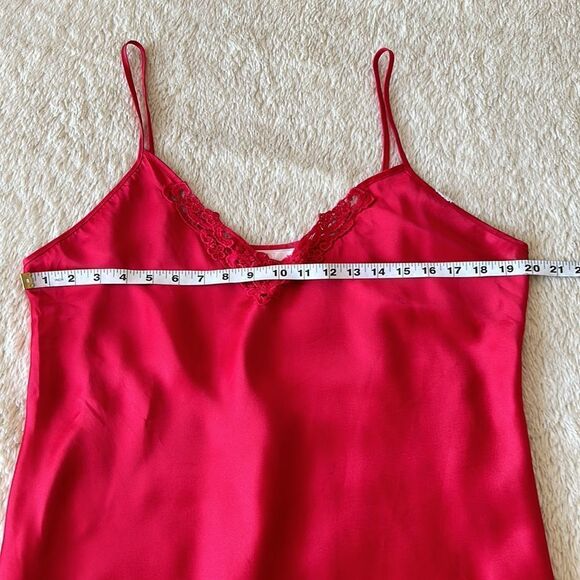 Vintage red slip nightgown size 1X - Picture 11 of 16